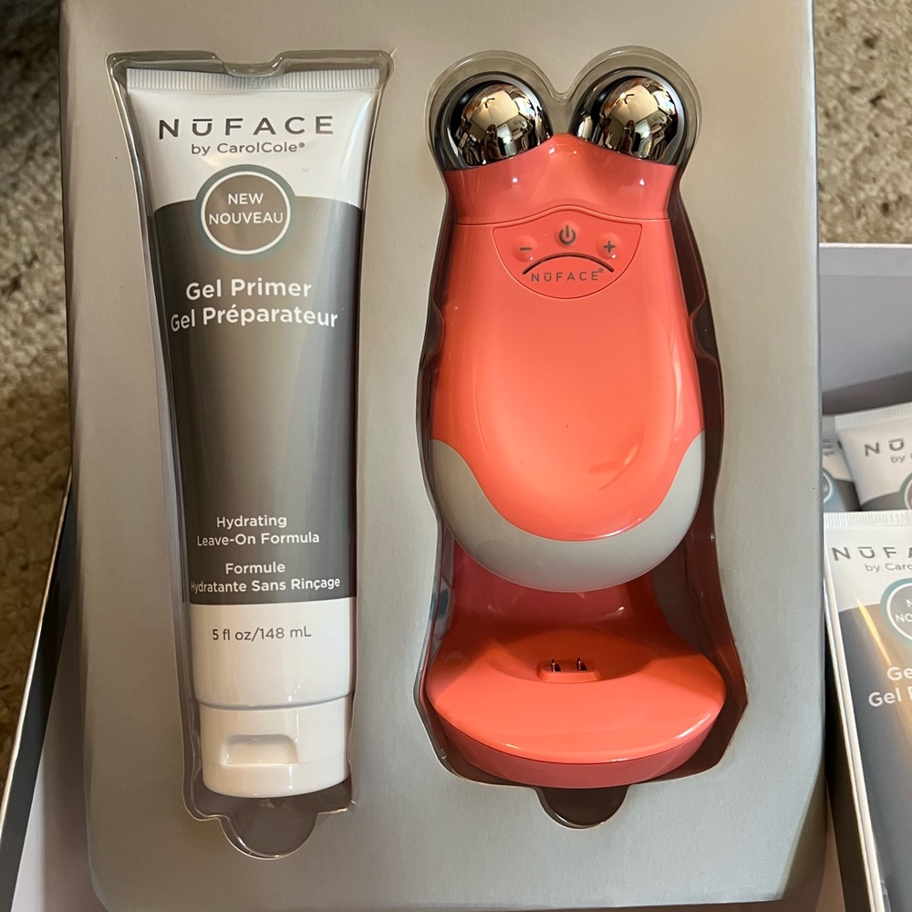 NuFACE Trinity + ELE Facial Toning Kit in Coral with Primer Gel and Bonuses